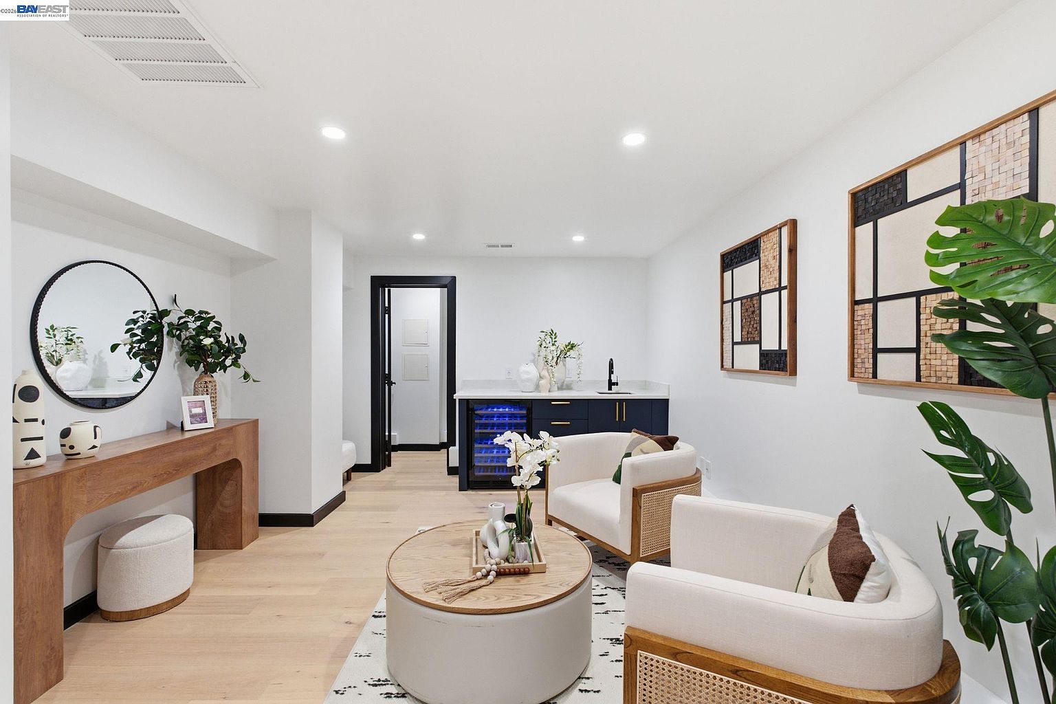 Family room with wet bar, modern rebuild in San Francisco